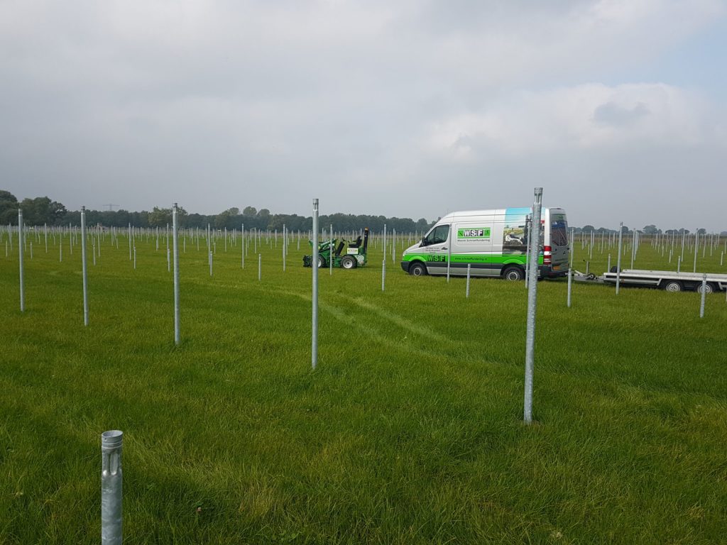 Schroeffundering systeem voor snel en voordelig funderen zonder beton of uitgraving