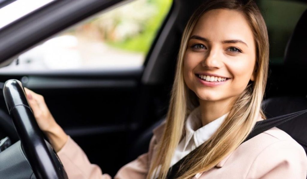 Voordelen van private lease voor Ford auto's: betaalbare maandelijkse kosten en zorgeloos rijden in nieuwe modellen