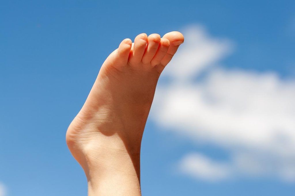 Professionele pedicure behandeling in Veenendaal met voetmassage en nagelverzorging voor optimale voetgezondheid